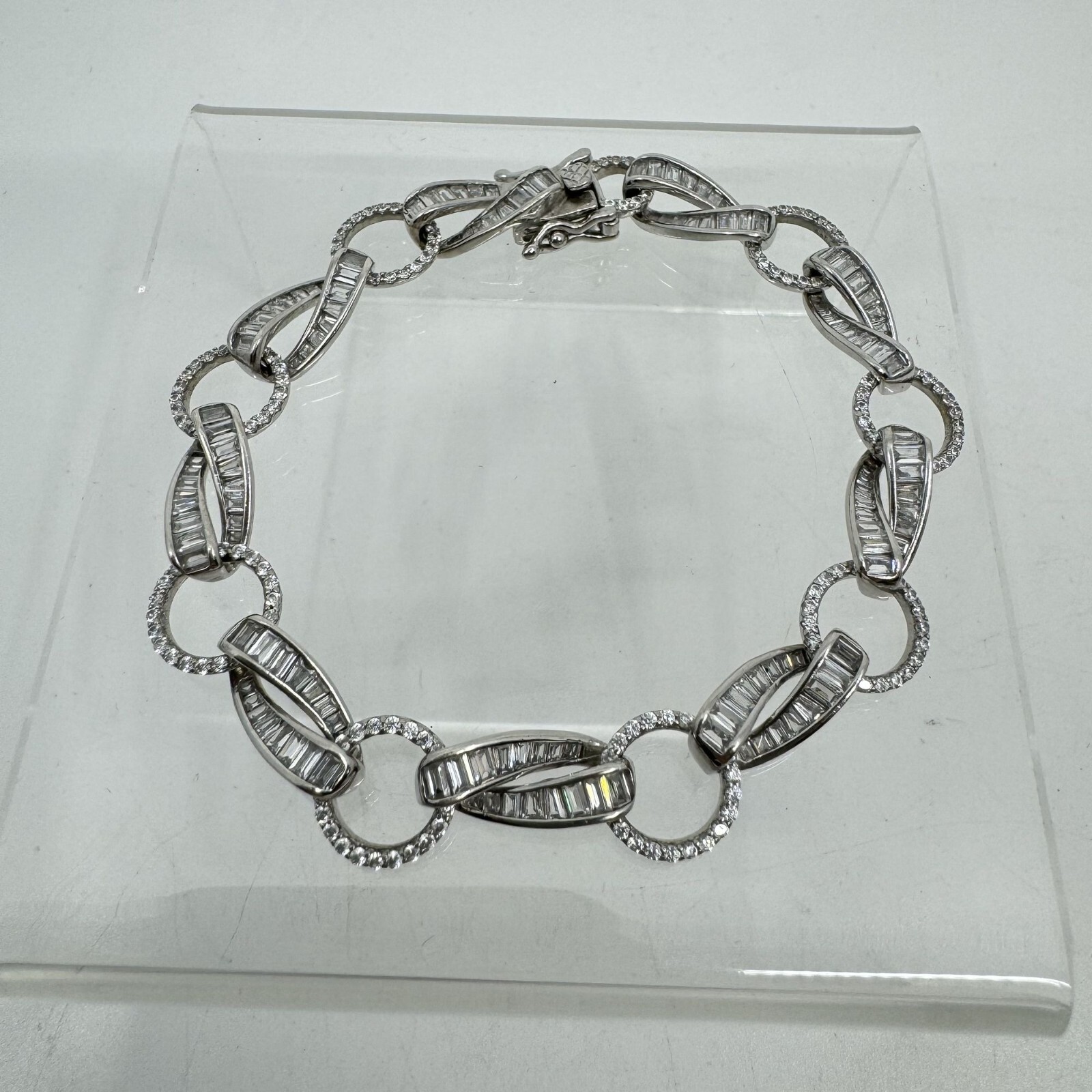 Sterling Silver Baguette & Round Cubic Zirconia Link Tennis Bracelet 7.25″
