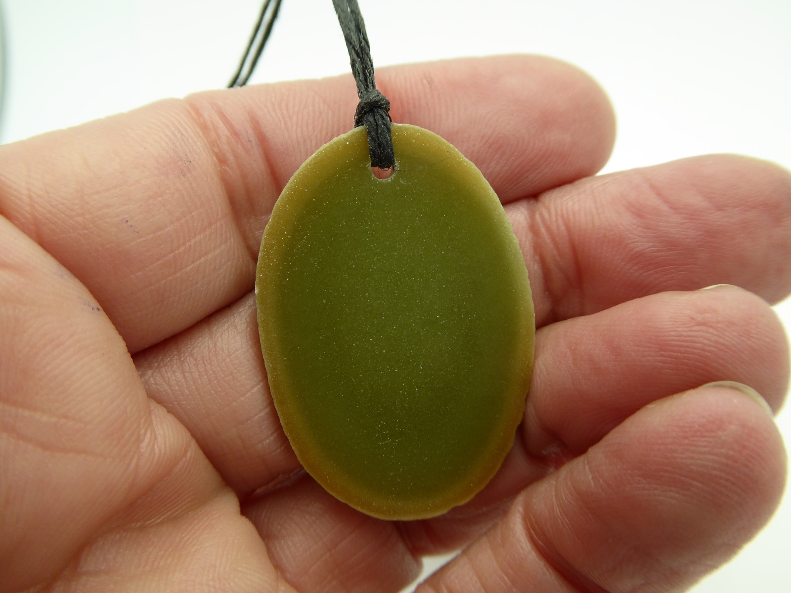 Phosphorescent Glow In The Dark Ye Ming Zhu Yeh Ming Ju Raw Slice Pendant 1 Pc