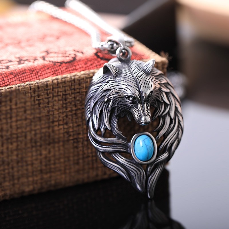 MENDEL Mens Stainless Steel Turquoise Wolf Head Pendant Necklace For Men Women