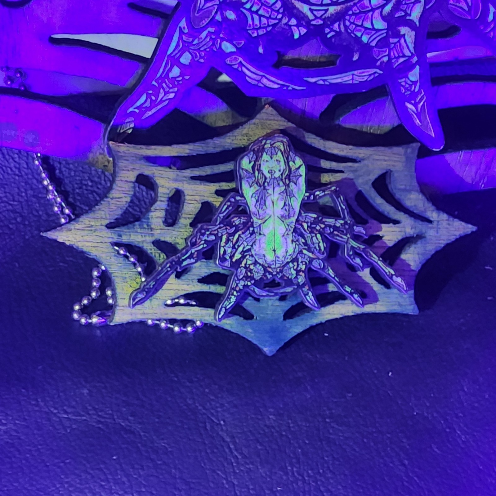 Laser cut arachnid queen magnets spider web necklace set goth scifi pinup art