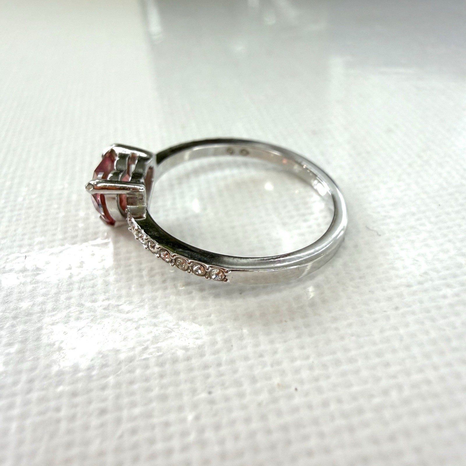 SWAROVSKI Dark Pink Heart Ring Crystal Silver Rhodium Plated Size 52 UK L In Box
