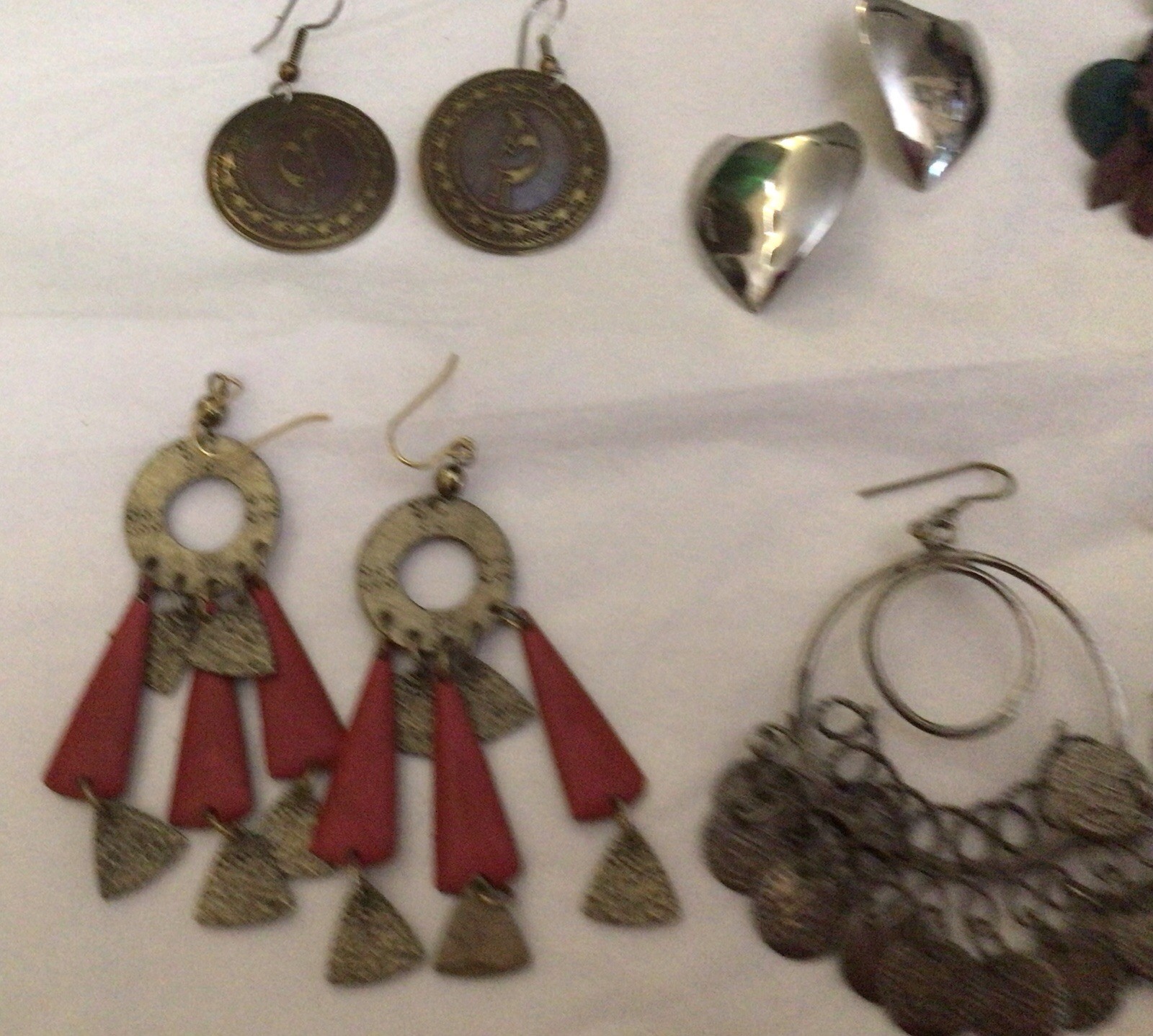 Lot 8 Pair Pierced Earrings Hoops Drop Dangle Shield Unknown Metal & Materials