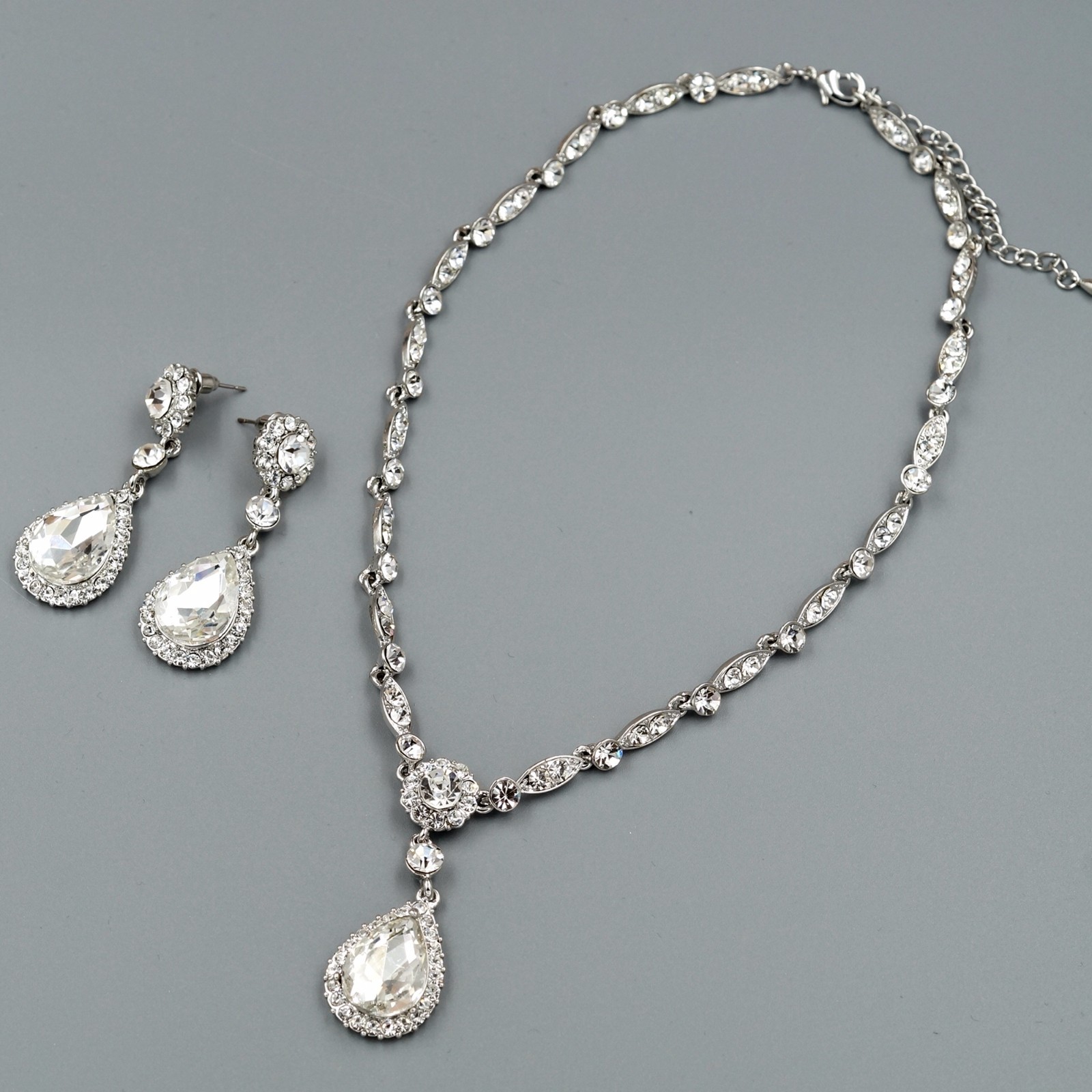 Women Clear Crystal Teardrop Necklace Pendant Earrings Wedding Jewelry Set 9151