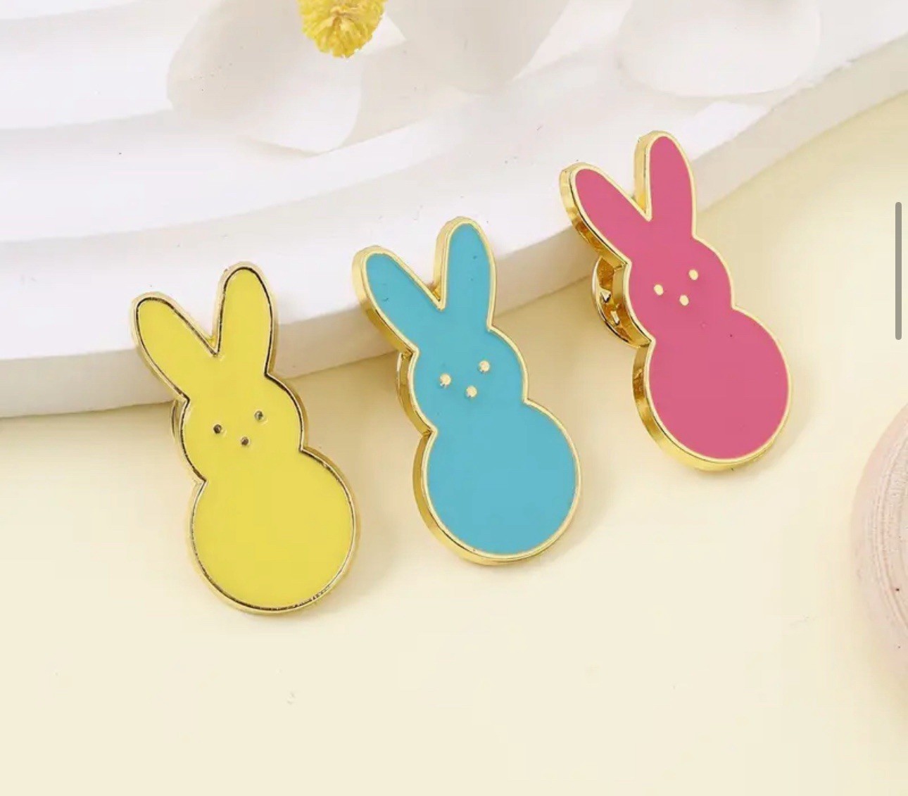PEEPS Easter Bunny Rabbit Cottontail Gold Multicolor Enamel Brooch Pin Set