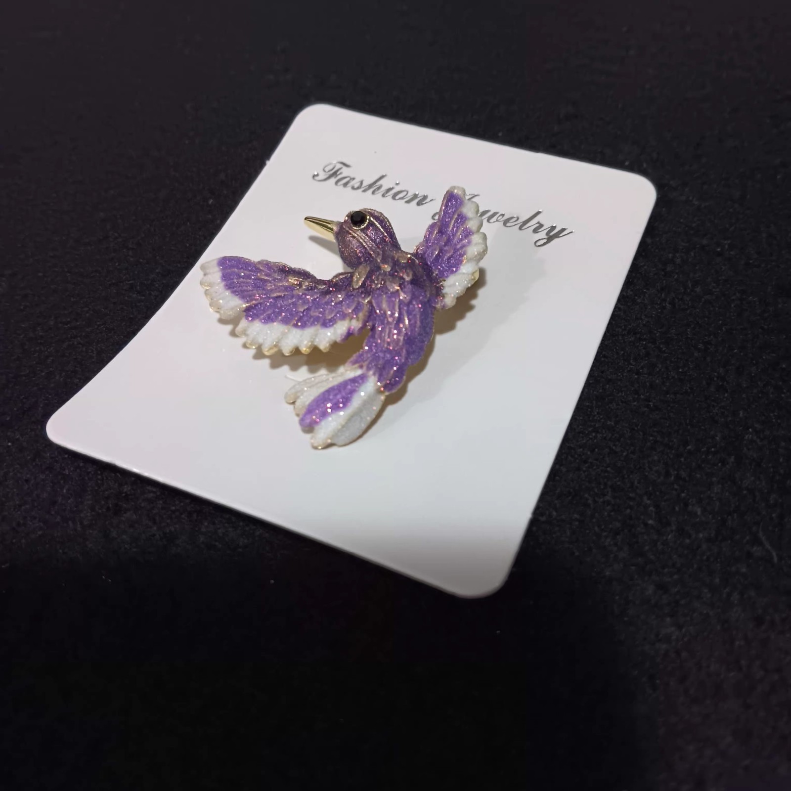 Woman’s Purple Winged Bird Brooch Pin (Fashion Jewelry)