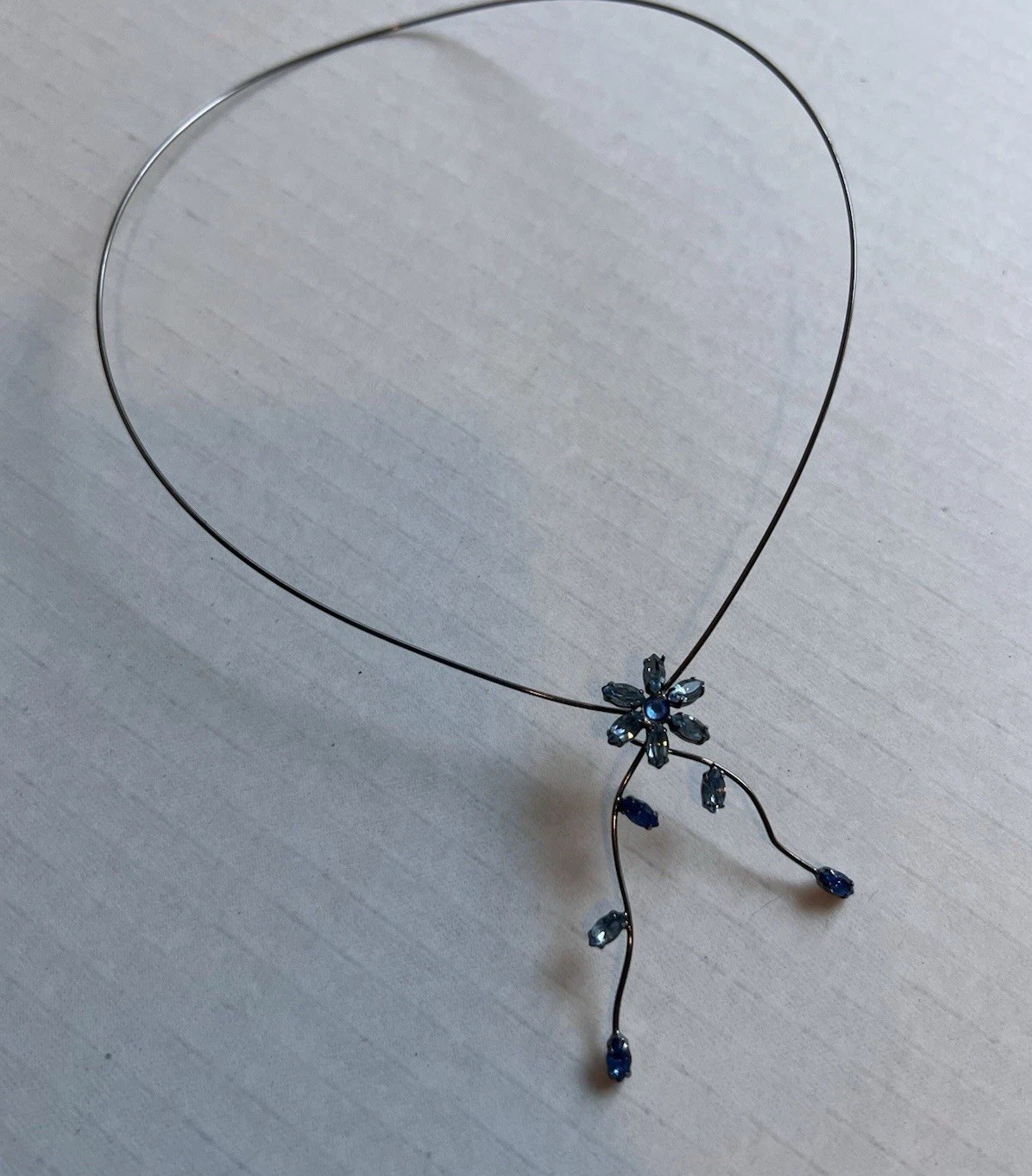 Beautiful Blue Prong Set Rhinestone Slip On Wired Collar Necklace Dark Gray H3