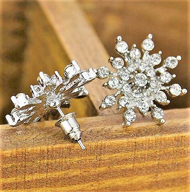 Sparkling STAR Rhinestone SNOWFLAKE Merry Christmas Betsey Johnson Earrings qt+2