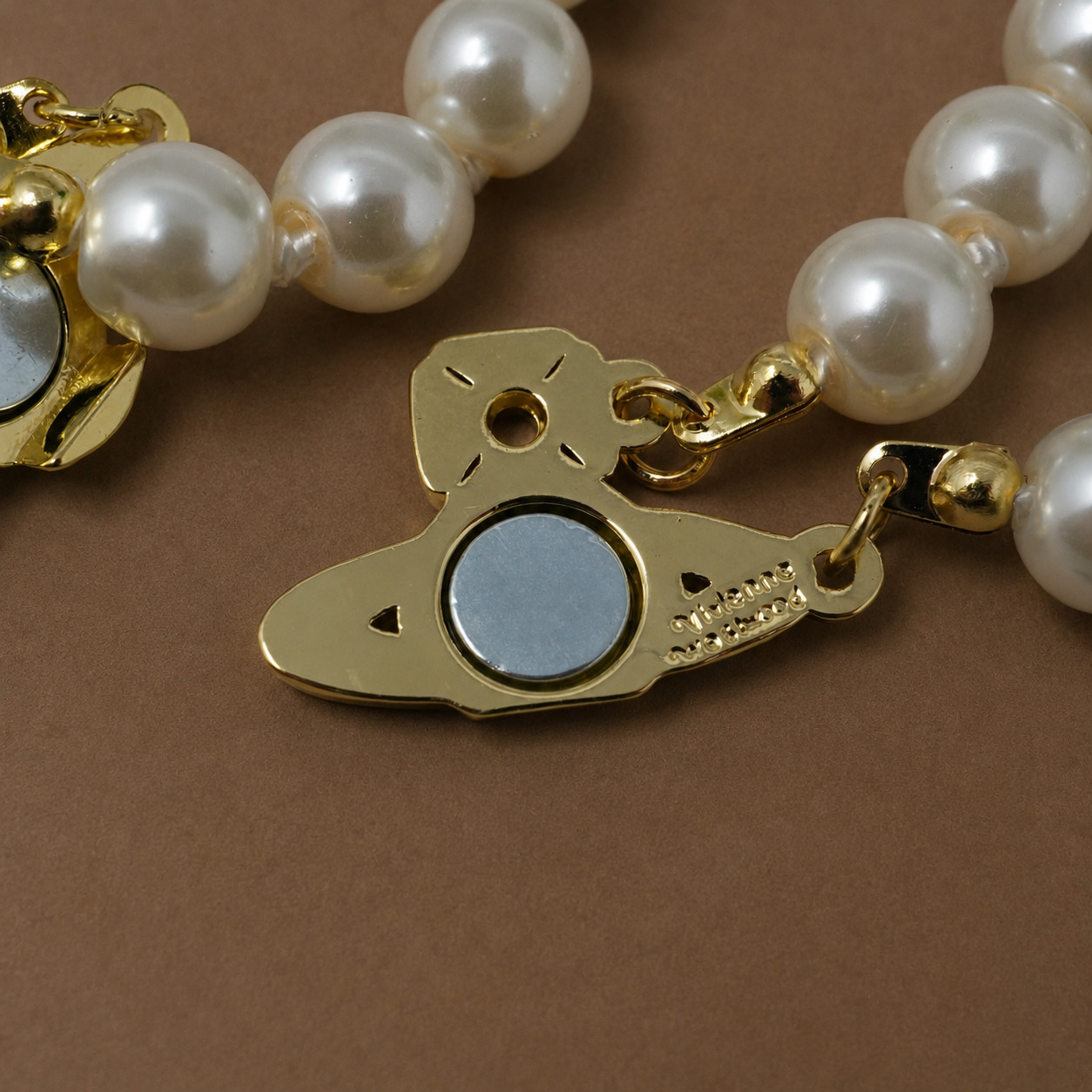 Vivienne Westwood Necklace Chocker Two Row Pearl Gold Magnetic Orb Pendant & Box