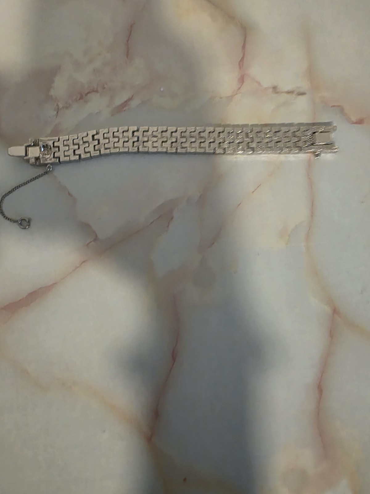 Silver Tone Metal Bar Link Chain Bracelet Box Clasp No Stone