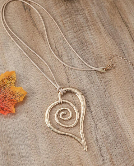 Long Gold Heart Big Pendant Abstract Necklace Women’s New 38″