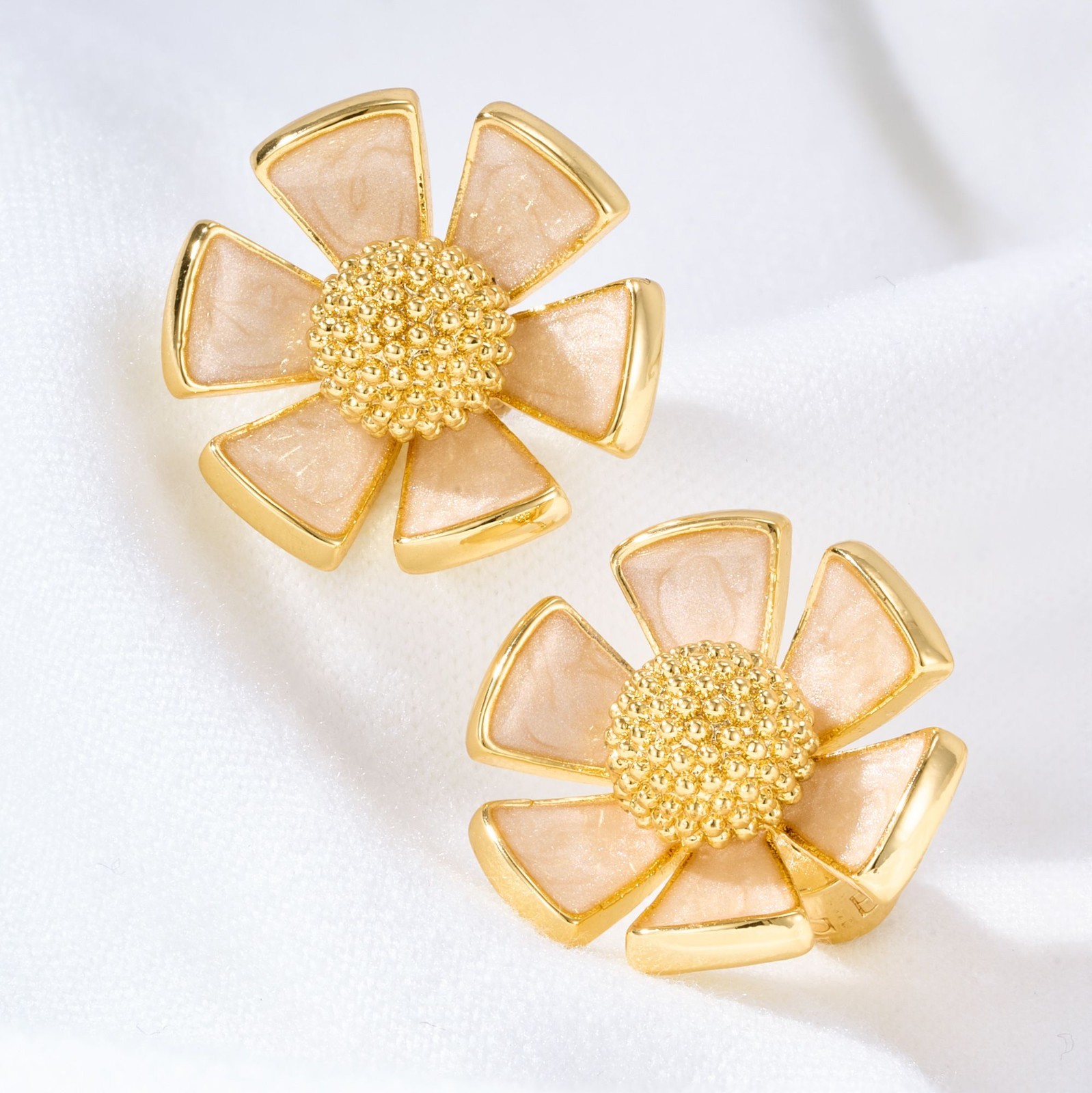 Alicia Bonnie White Enamel Flower Stud Earrings Gold Statement Floral Stud