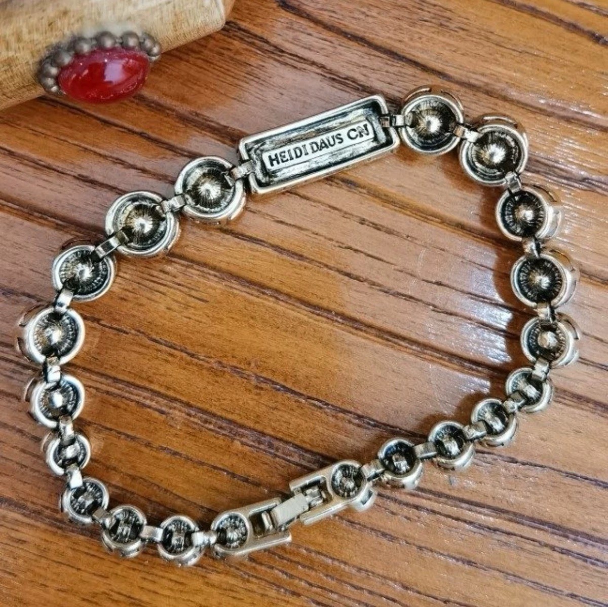 Heidi Daus Graduated Bezel Set Crystal Brulee Deco Tennis Bracelet DUTY INCL.-7″