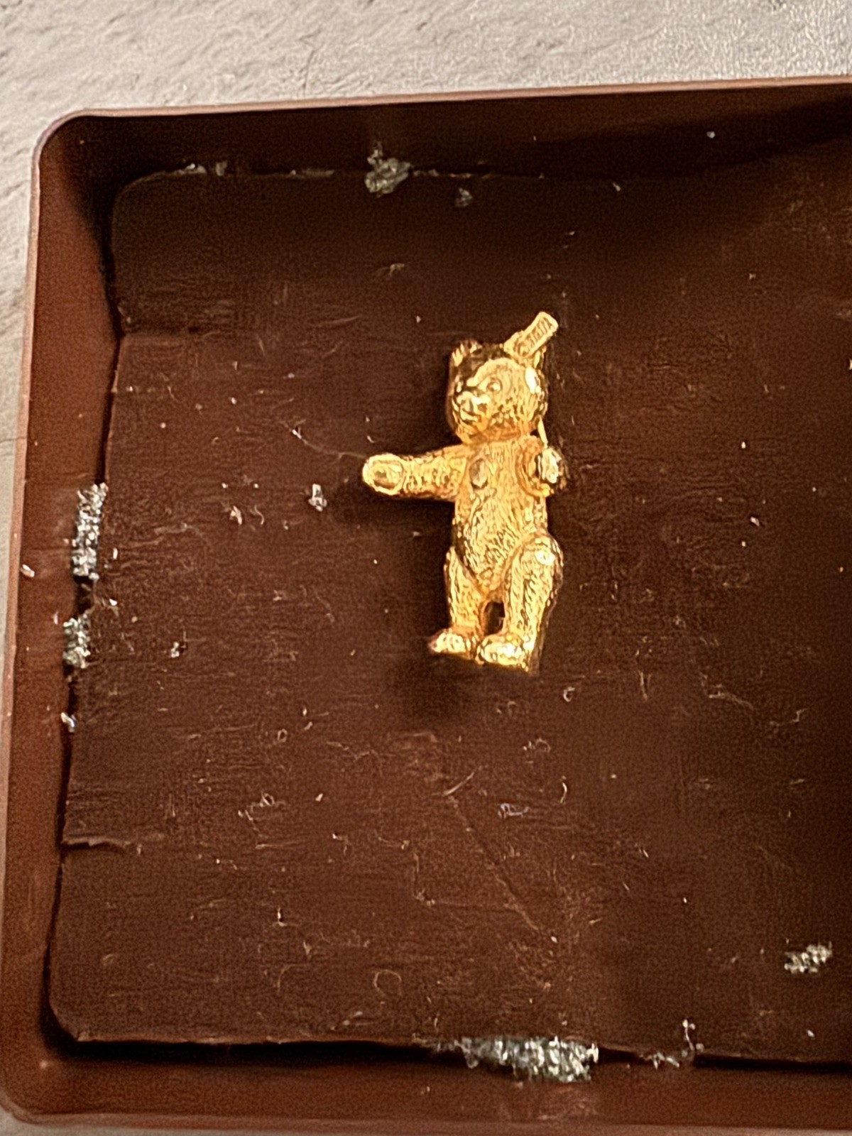 Vintage Steiff Teddy Bear Pin 80th Anniversary Gold Tone Pin Box & Certificate