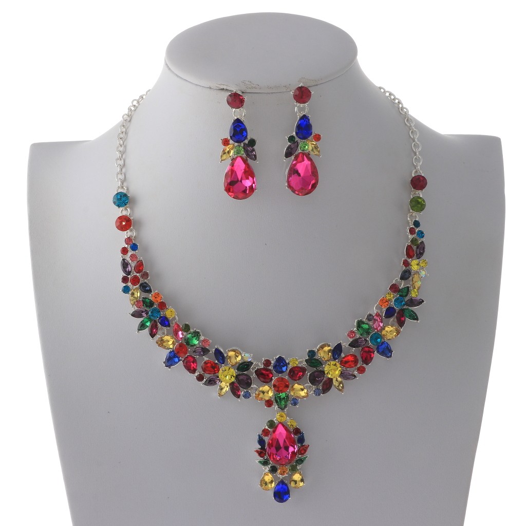 Silver Tone Alloy Metal Rhinestone Necklace Earring Set S20703-SMUT