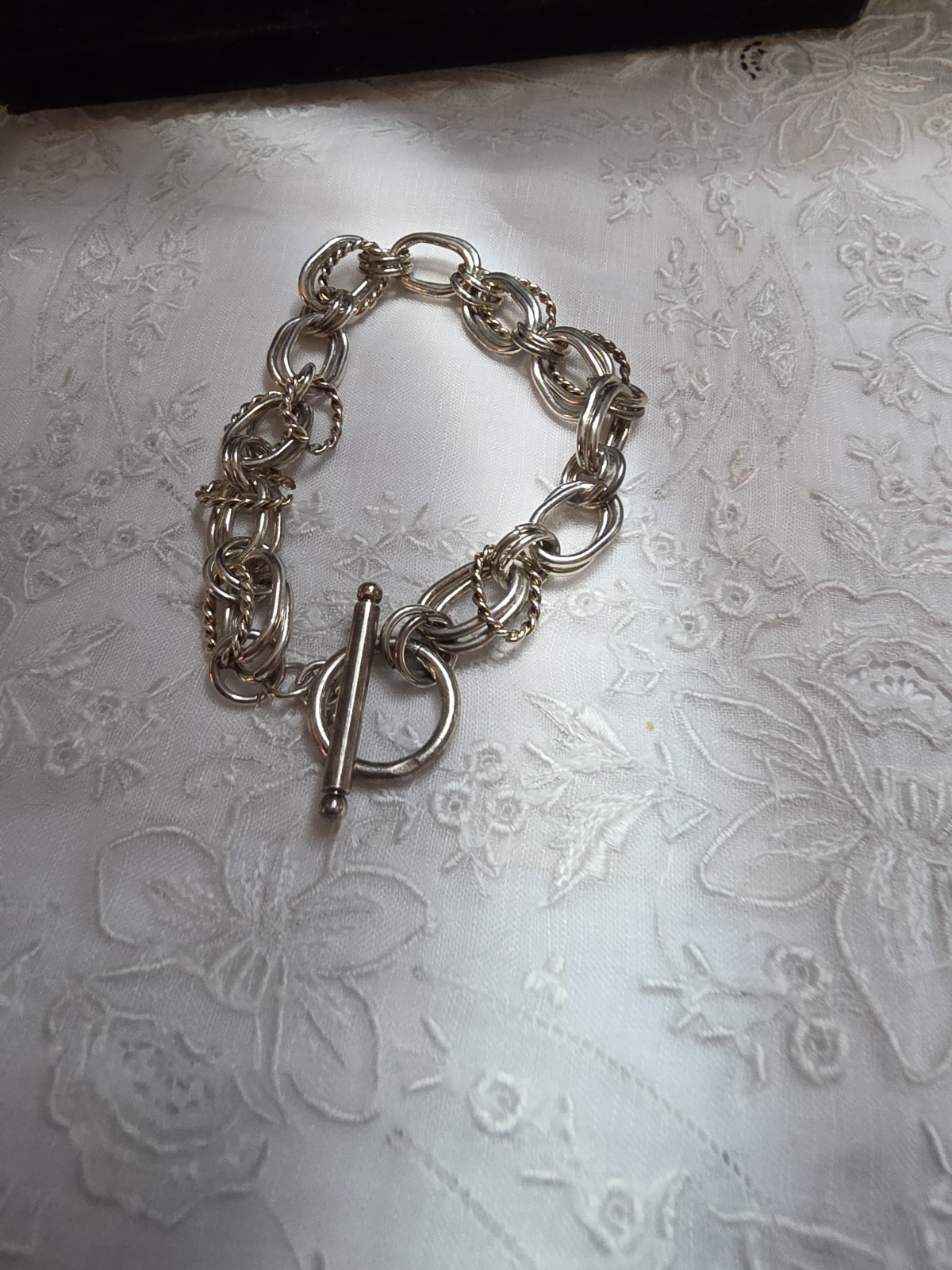 Silver Tone Bracelet Whit Rings