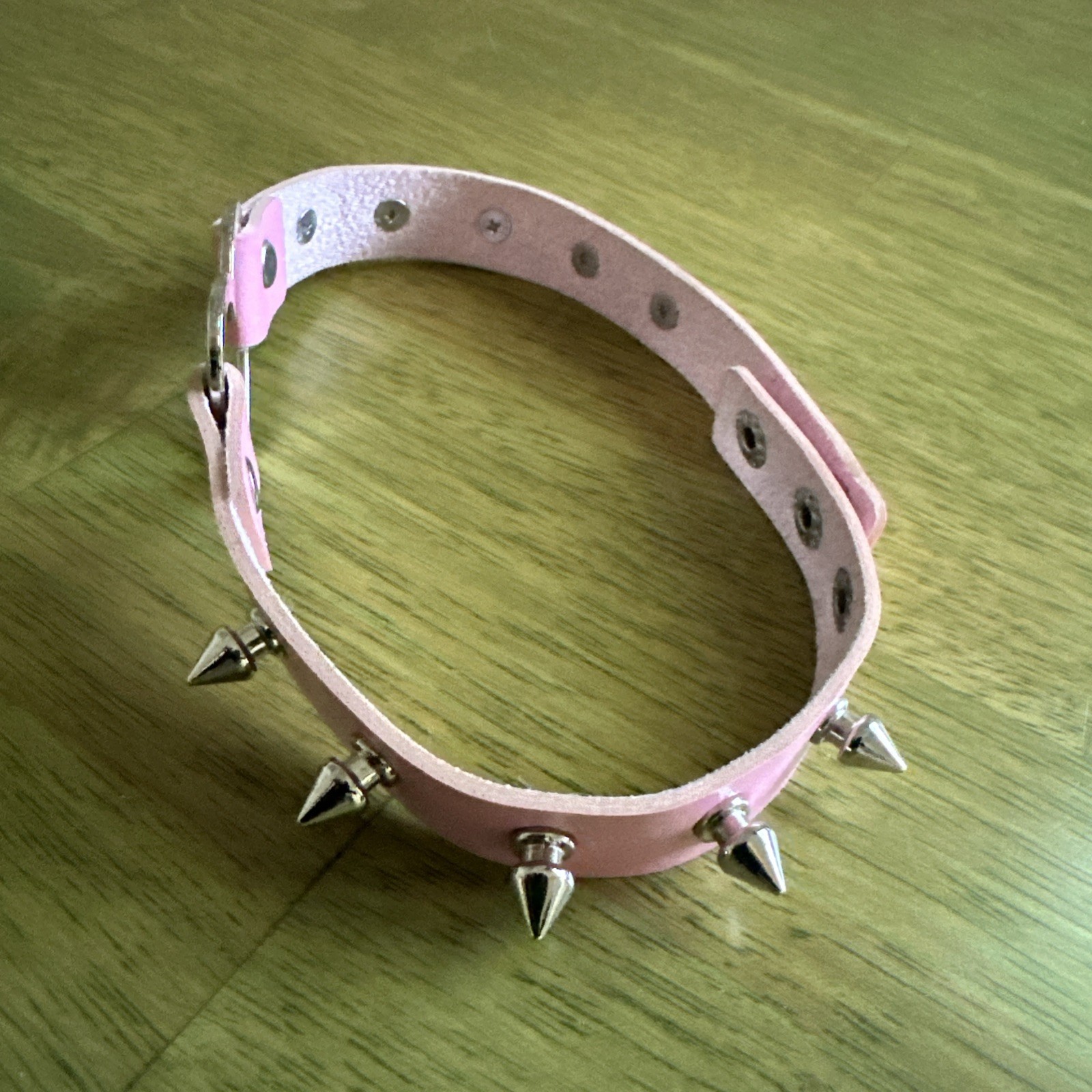 Gothic Stud PU Leather Choker Pink Love Heart Necklace Adjustable Women Collar