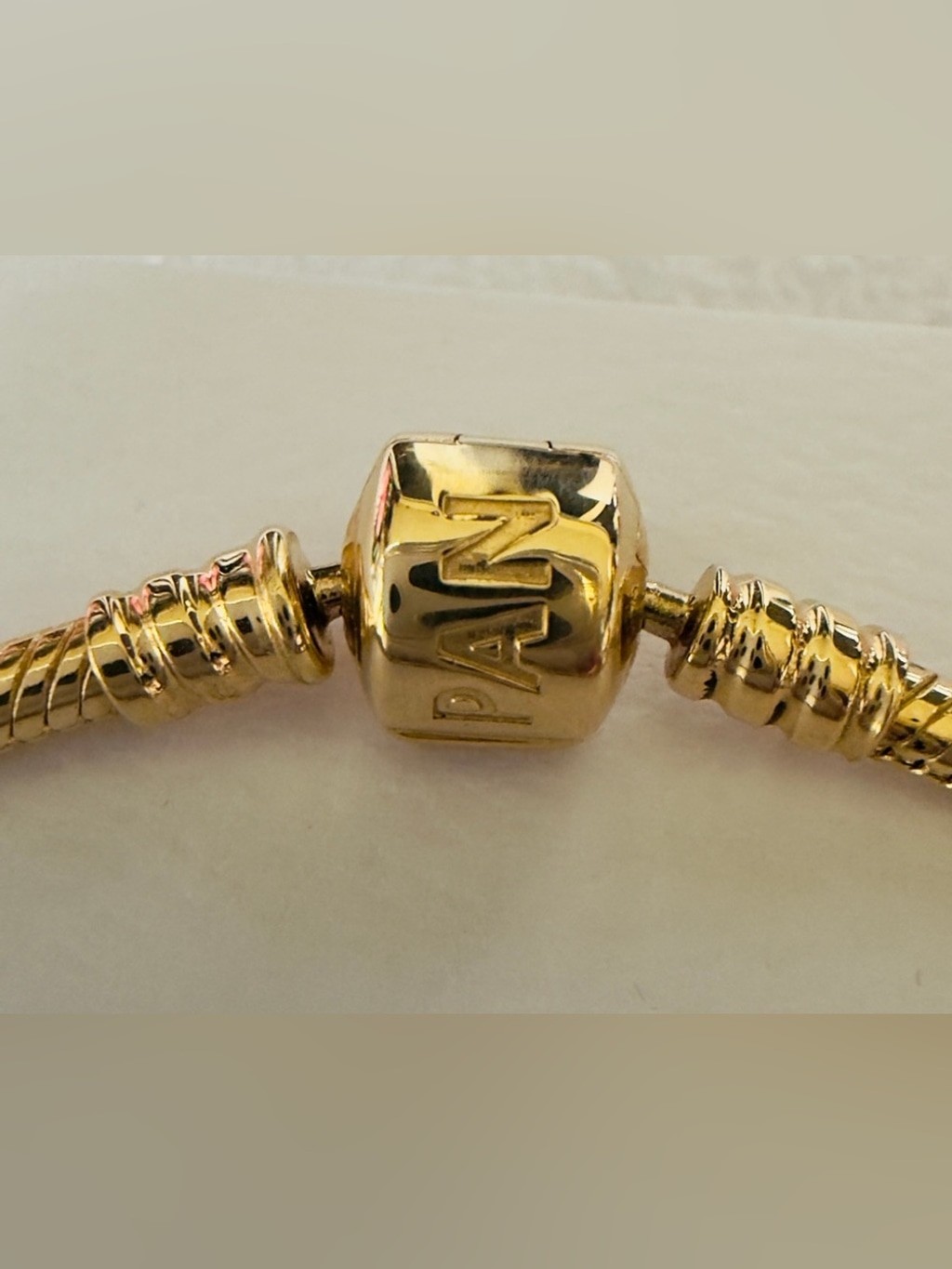 ❗️NEW❗️100% Authentic PANDORA Moments Snake Bracelet 14k Yellow Gold 9.1 Inches