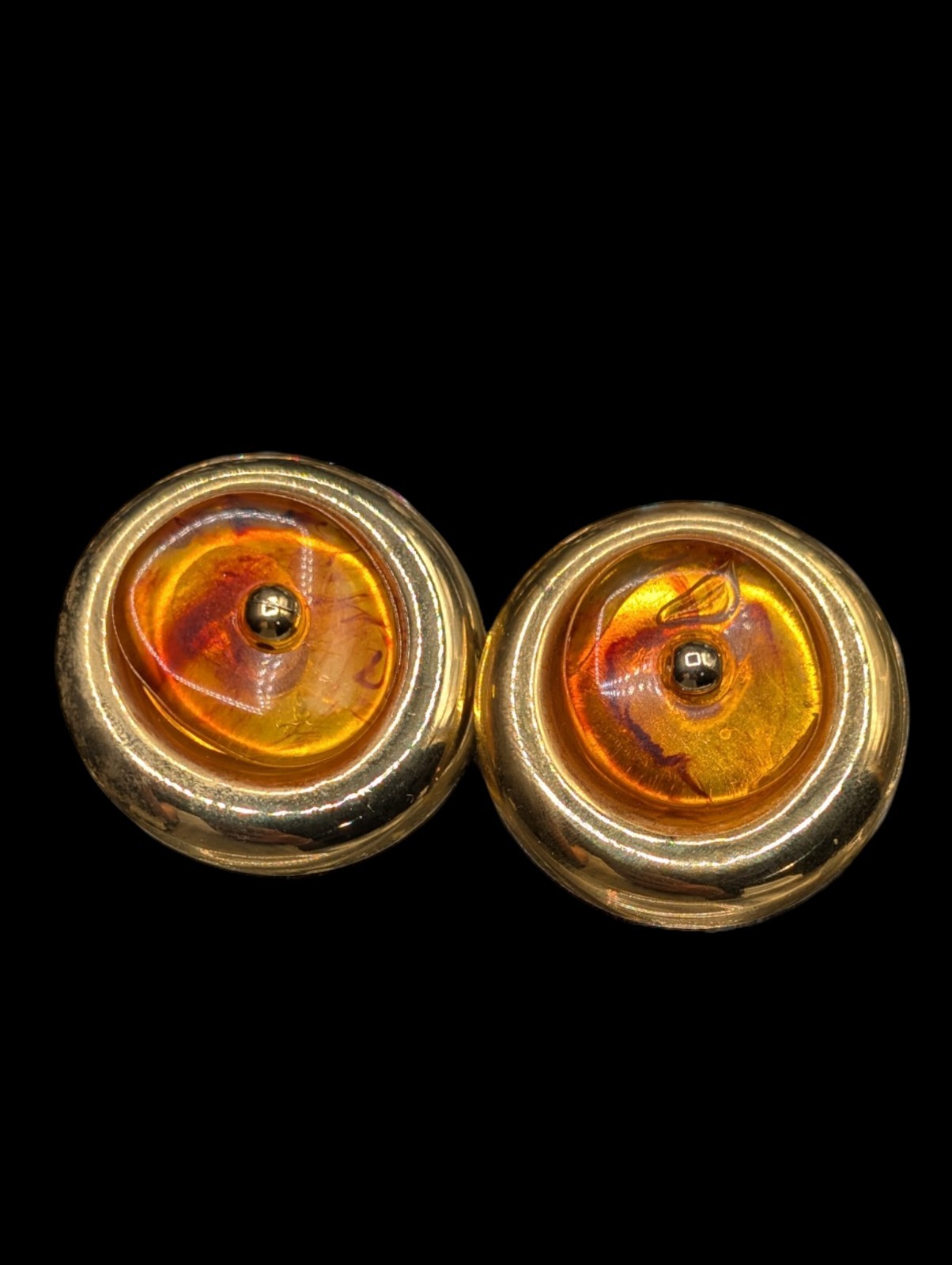 Vintage Signed Valentino Garavani Marbled Runway Bold Gold Tone Clip On Earrings