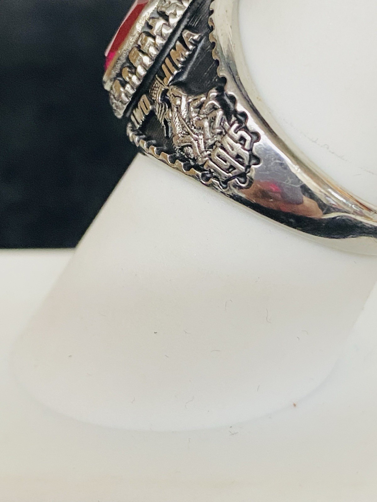 Jostens U.S. Marine Corps Lustrium & Synthetic Ruby Ring Size 8.5 6.2g