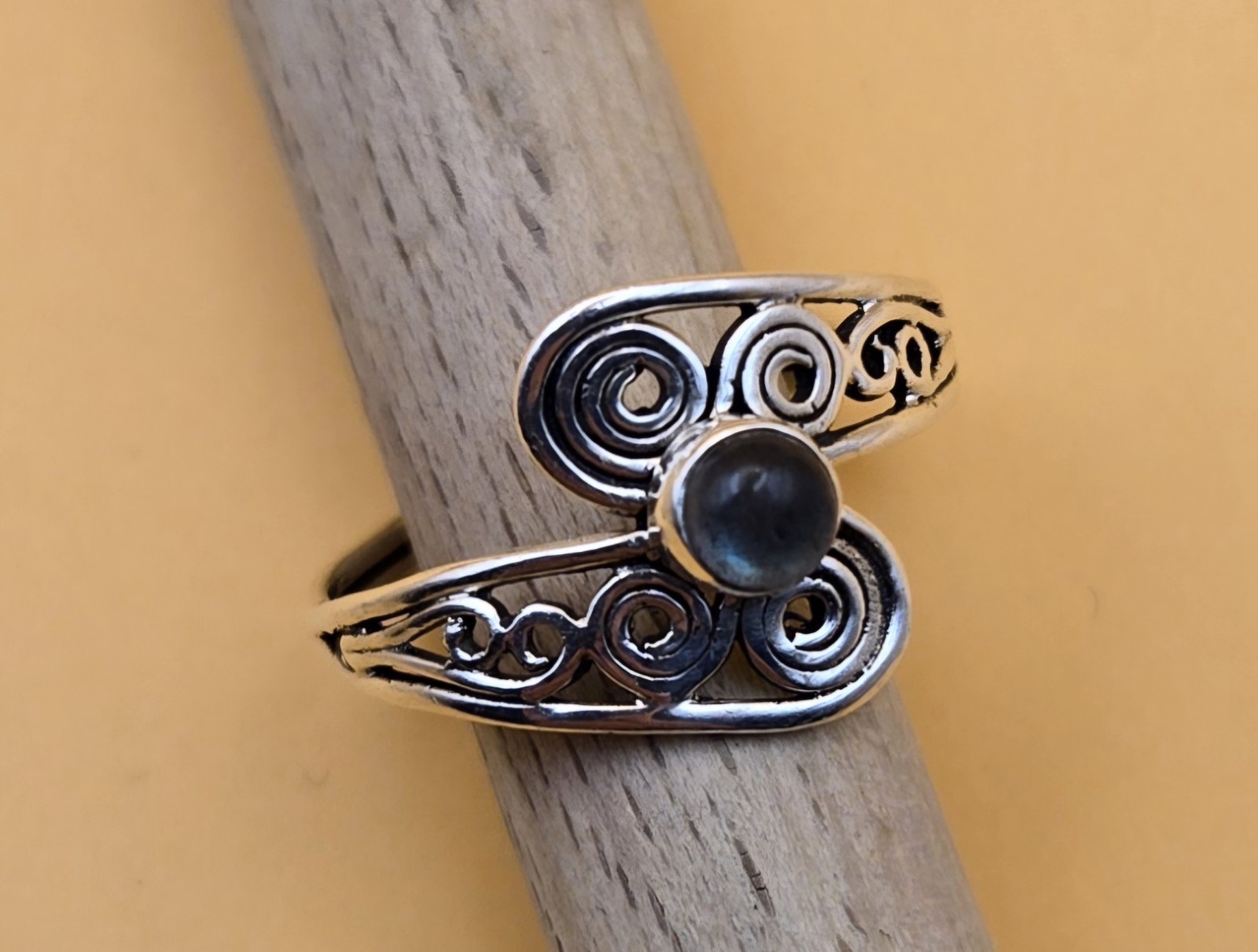 Silvertone Filigree Wire Round Abalone Shell Ring Size 7.25 To 7.5