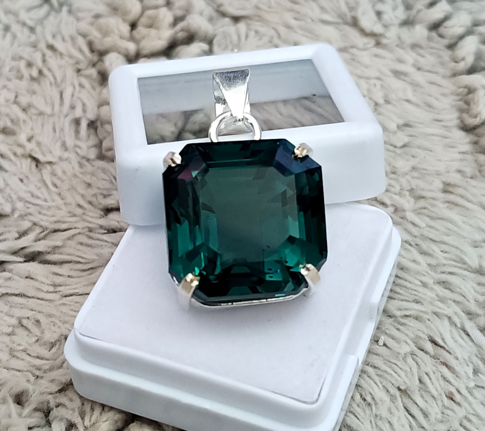 Certified 37.75Ct Natural Paraiba Tourmaline 925 Silver Pendant With SliverChain