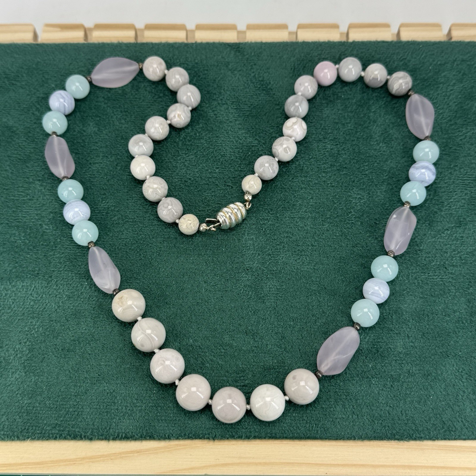 Crazy Lace Agate Chalcedony Necklace Orb Beaded Gemstone Pastel 23.5”