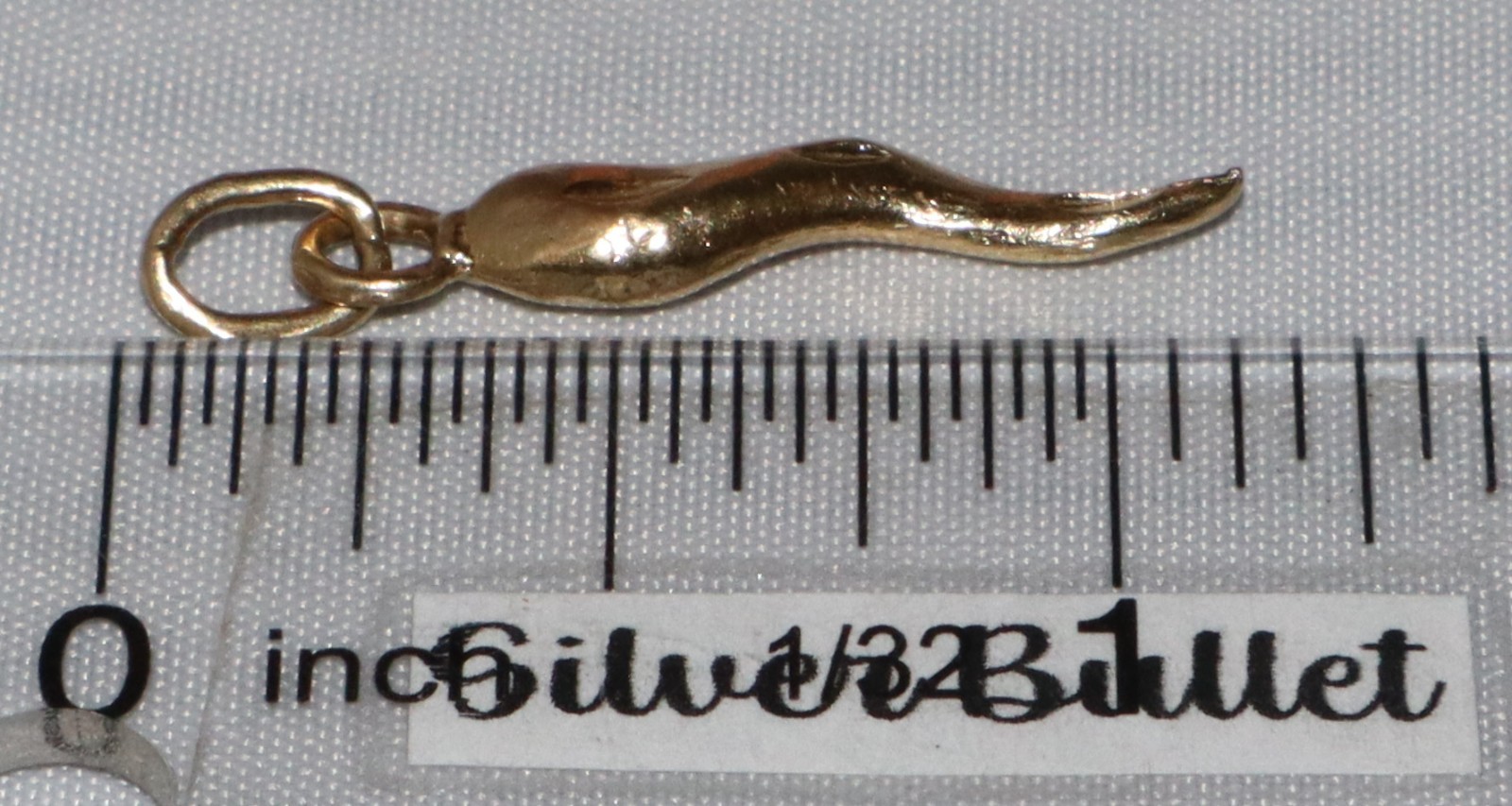 Vintage 14KT Gold Italian Good Luck Cornicello Horn Pendant Charm 1.5 grams