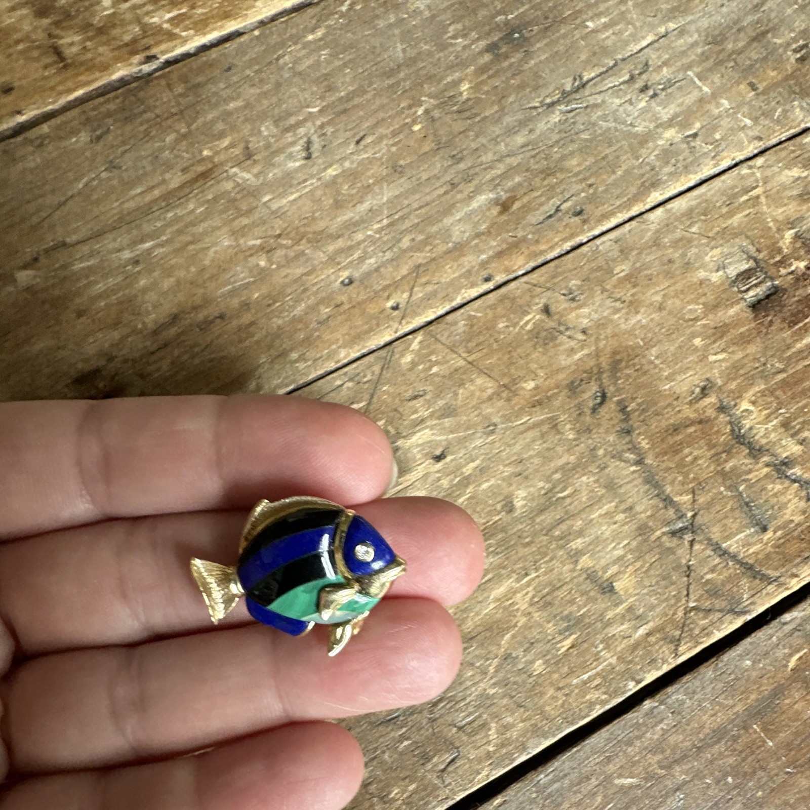 Signed Fish Enamelled Brooch Pin Gold Tone Blue Green Black MPN AA16