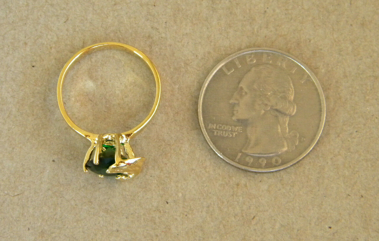 Girl’s Lady’s Women’s Yellow Gold Plated Dolphin Ring Round Green 6mm CZ Size 7