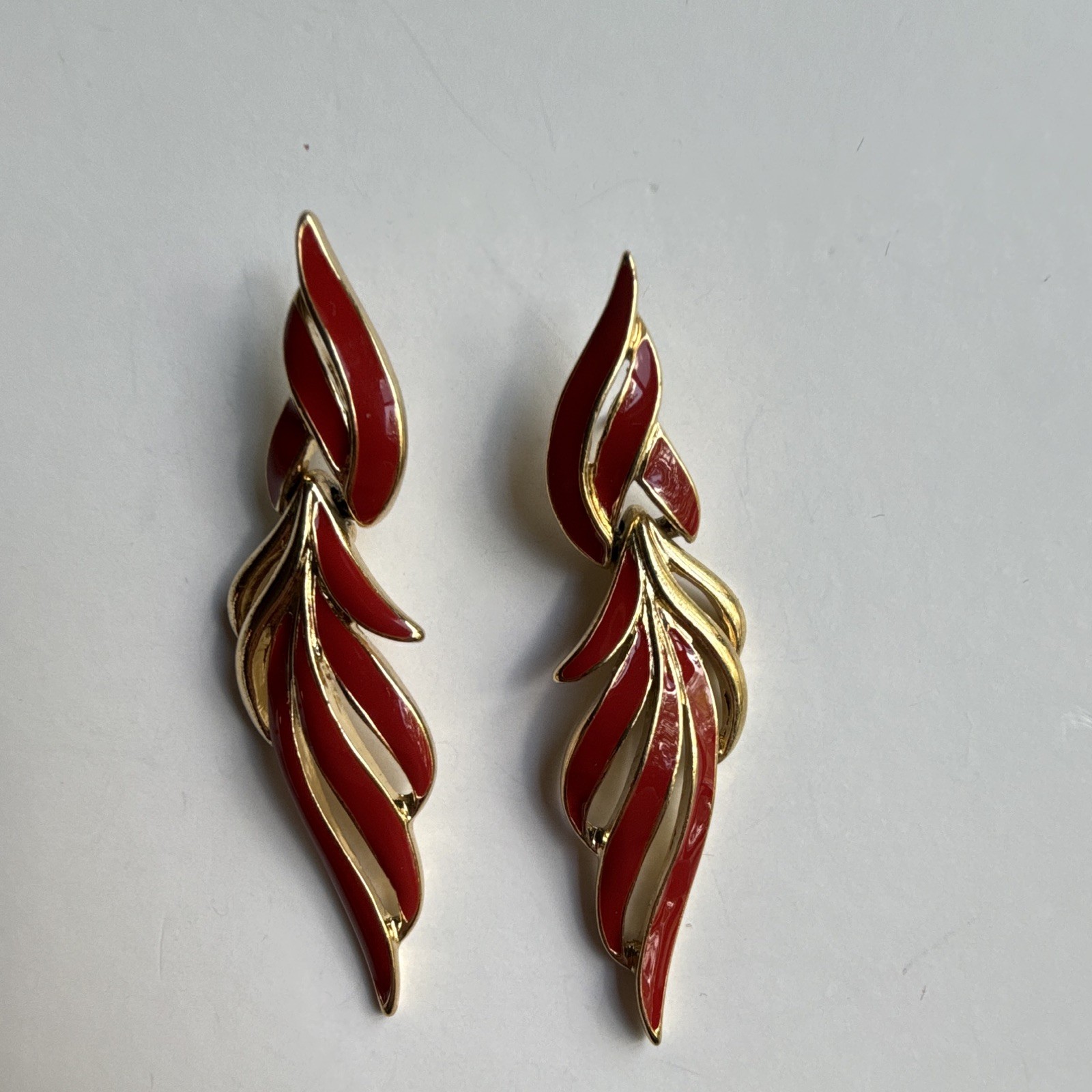 Vintage Crown Trifari Signed Leaf Dangle Stud Earrings Red Enamel & Gold Tone