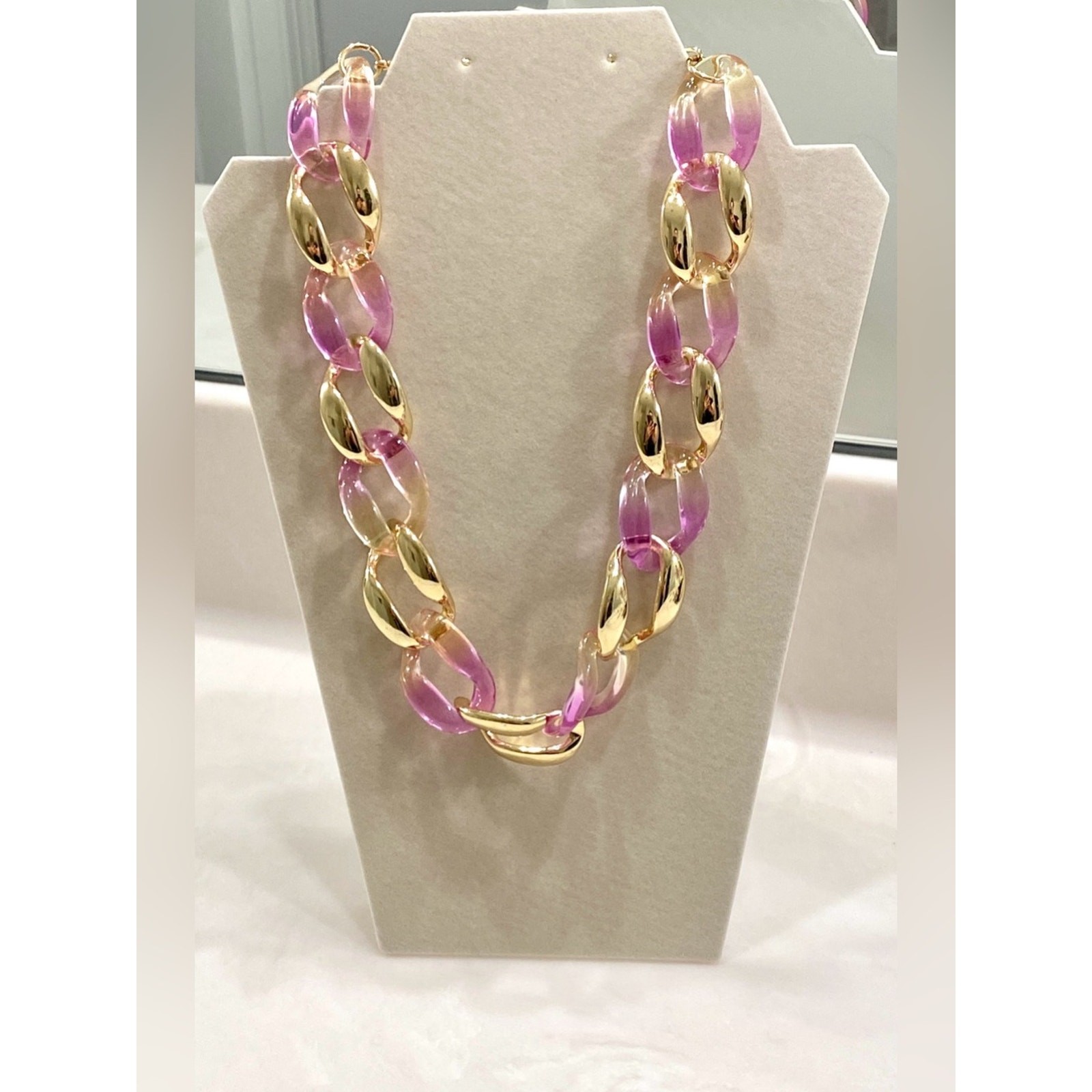 Gold and Pink Resin Link Necklace
