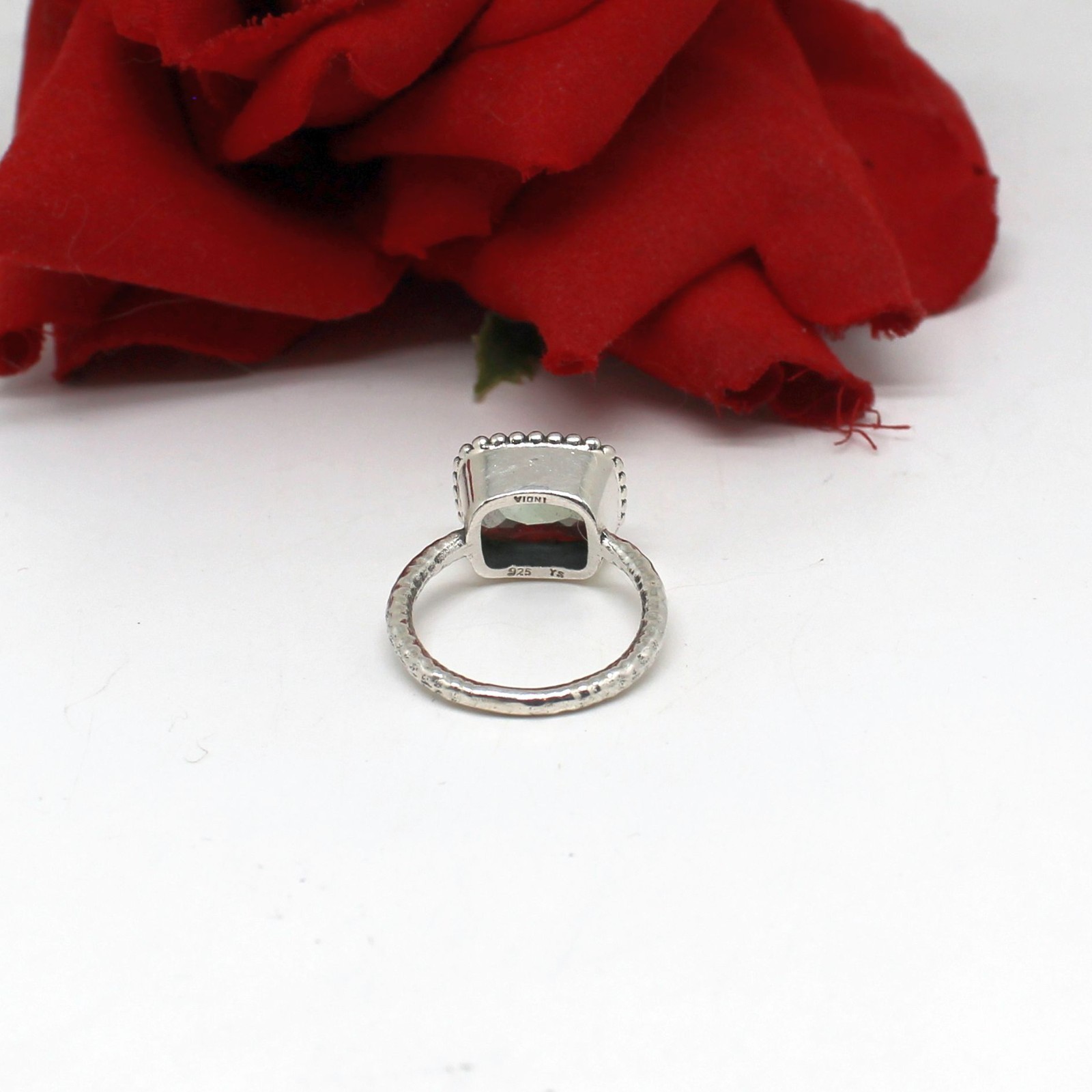 Sterling Silver YS Green Amethyst 5.11g Ring Size 7.5 CAT RESCUE