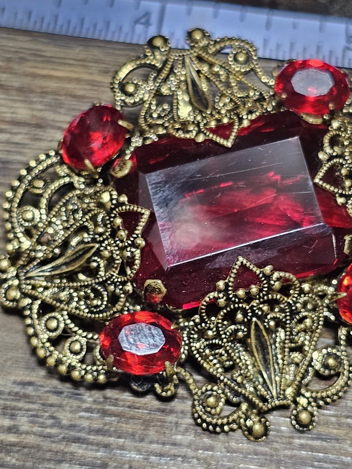 Gold Tone Metal Filigree Oval Brooch Pin Red Octagon Stone Art Nouveau