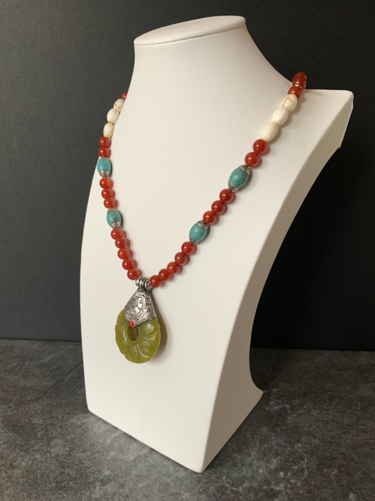 Tibetan Silver Green Jade Amulet and Carnelian 21″ Necklace 30