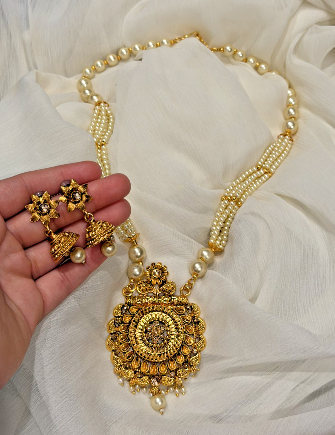 Pakistani/indian long traditional necklace set