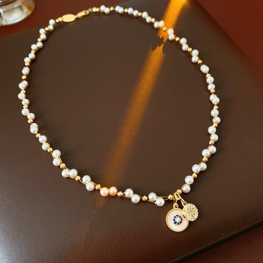 Vintage Imitation Pearl Beaded Choker Necklace with Double Sun Pendant