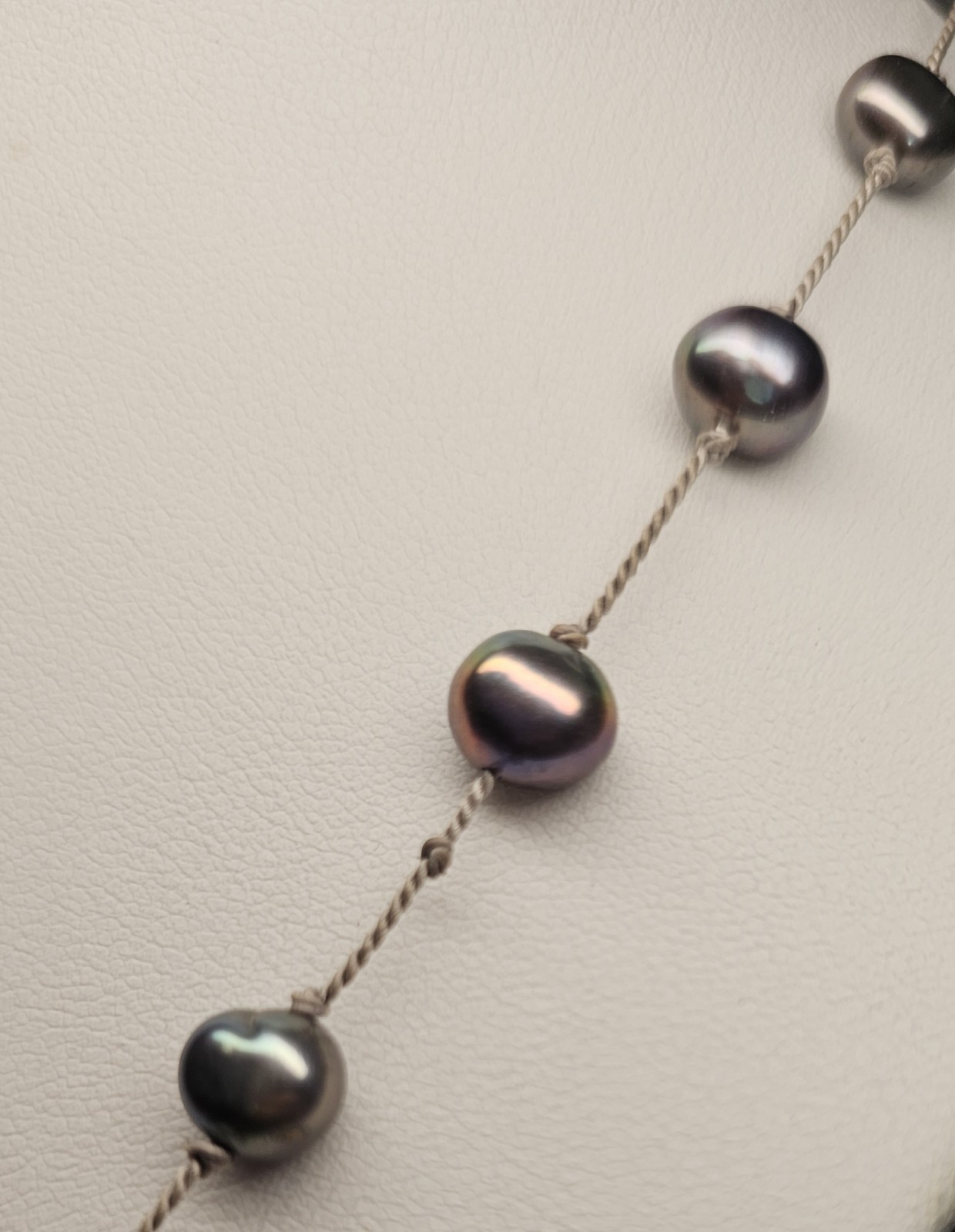 Two Strands Fresh Water Pearl Necklaces Approx 7 mm. 15 1/2″ Black And 16 1/2″