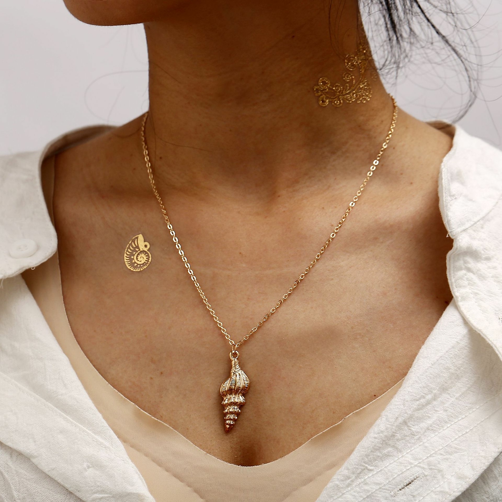 Fashion Boho Sea Shell Alloy Pendant Chain Choker Necklace Women Beach Jewelry