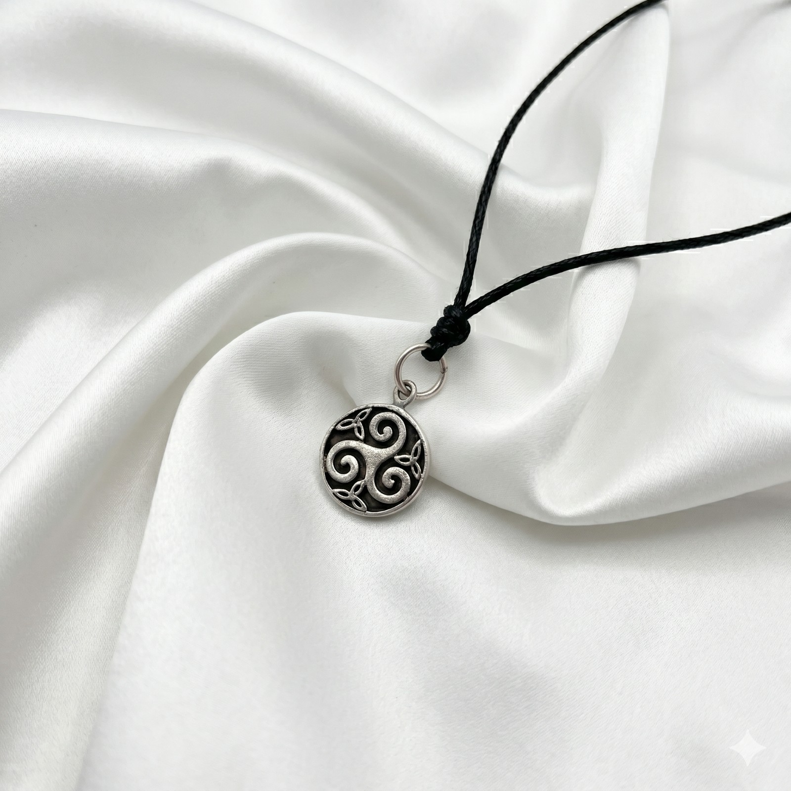 New Trinity Spiral 92.5 Sterling Silver Brass Charm Necklace Pendant Jewelry