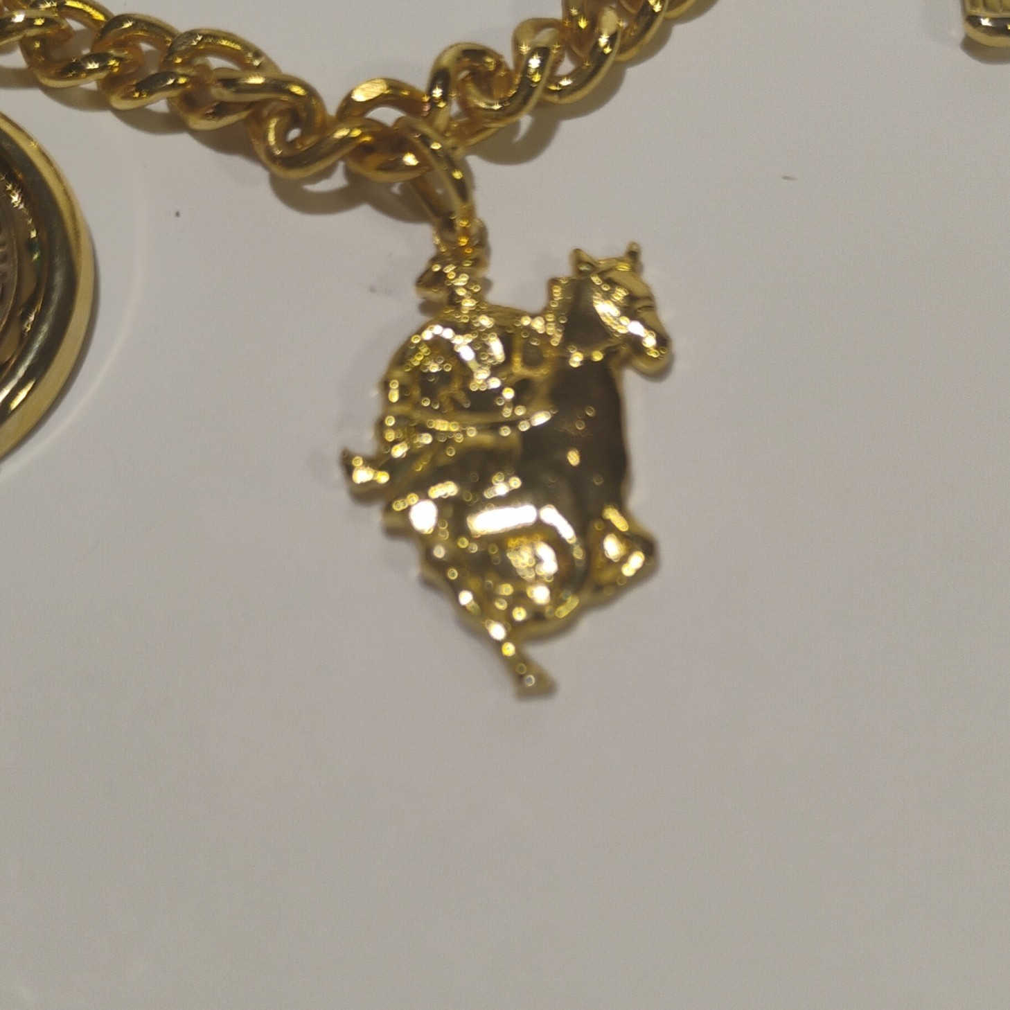 Gold Tone Curb Link Charm Bracelet Liberty Bell Patriotic 5.5 inch Small Wrist