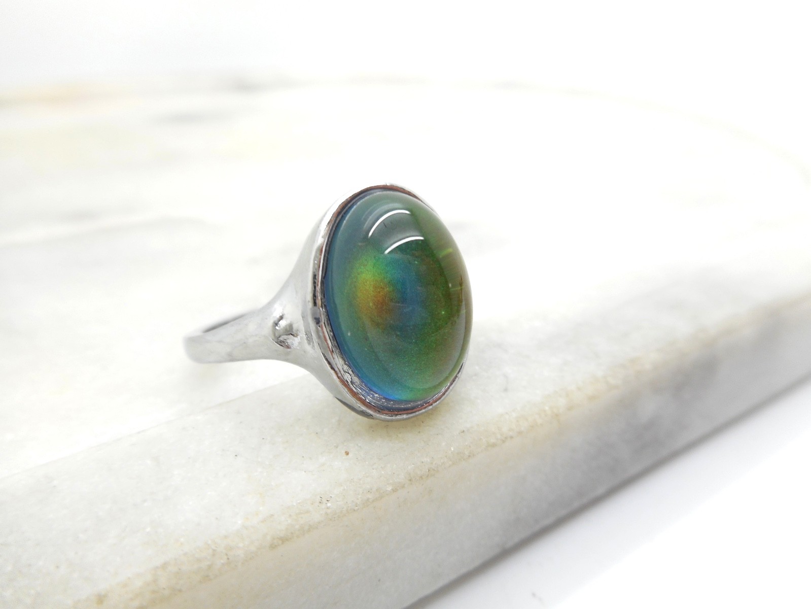 New Oval Mood Ring Silver Plated Size 10 Women’s Teen Favored