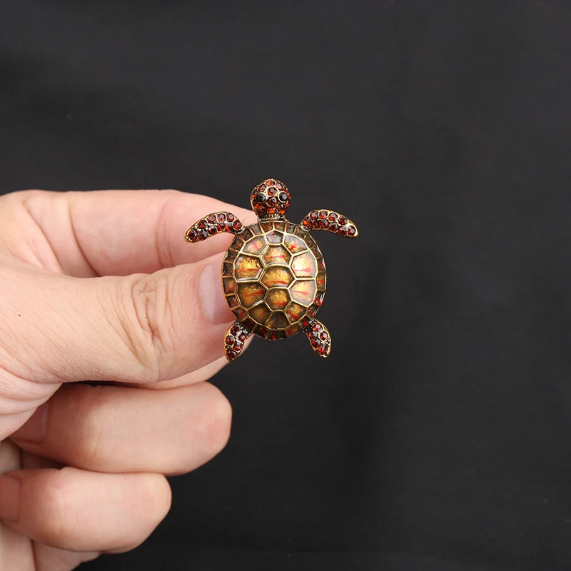 Women Men Unisex Tortoise Lover Brooch Fashion Animal Pins Badge Jewelry