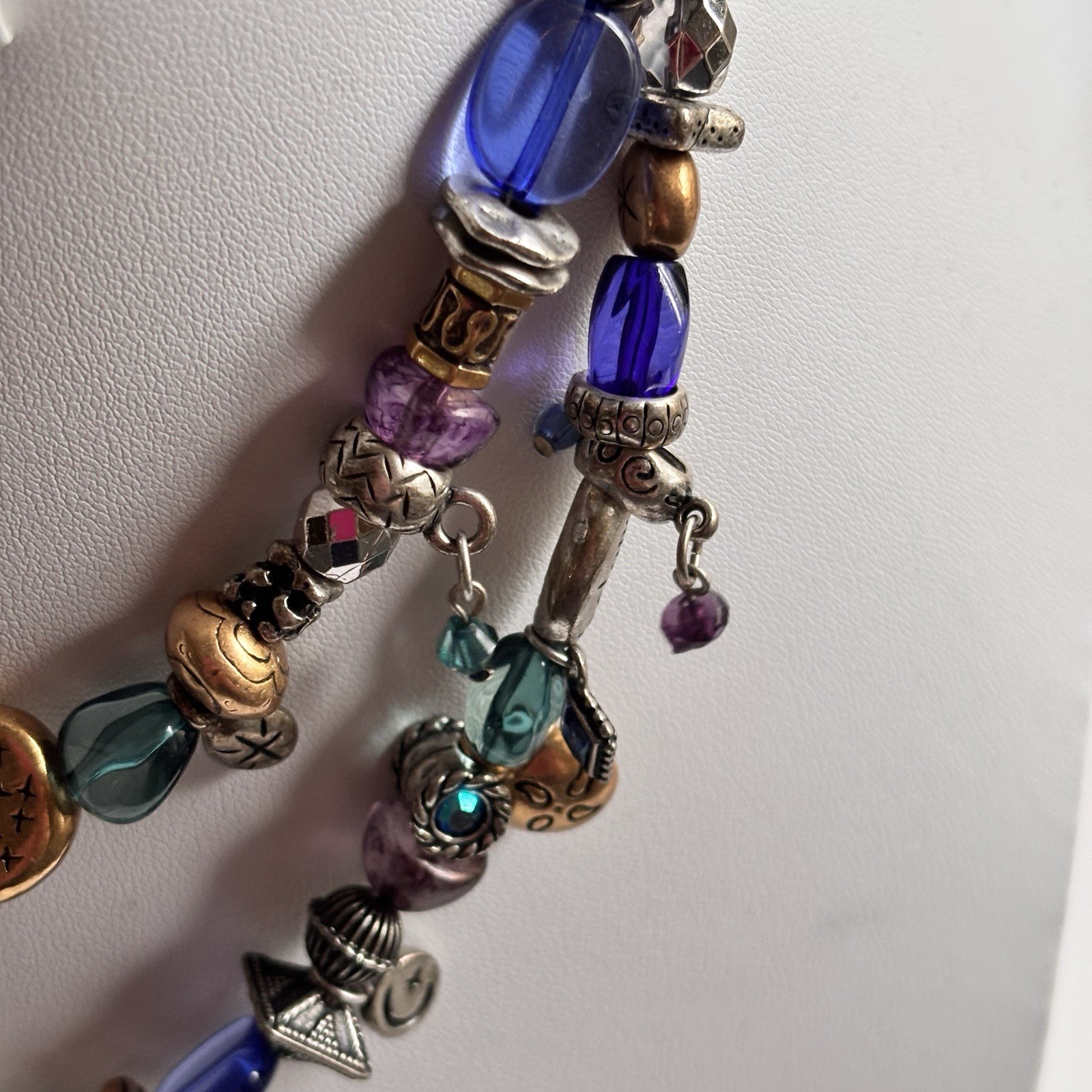 Vintage Unsigned Chico’s Charm Necklace Boho Colorful Dangle Beaded L676