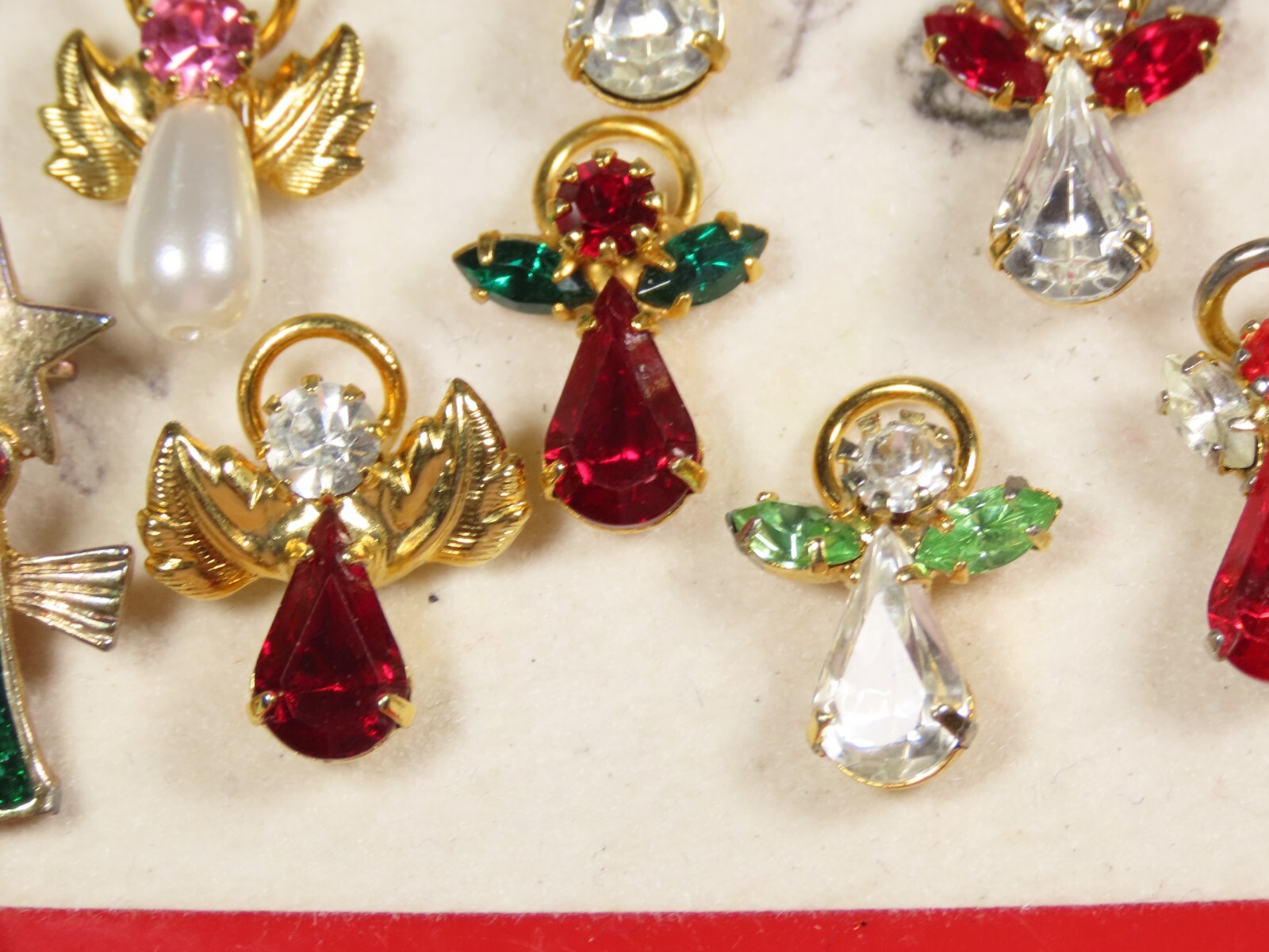 Christmas Lapel Pins Genuine Austrian Crystal Roman Inc 9 Gorgeous Vintage C5415