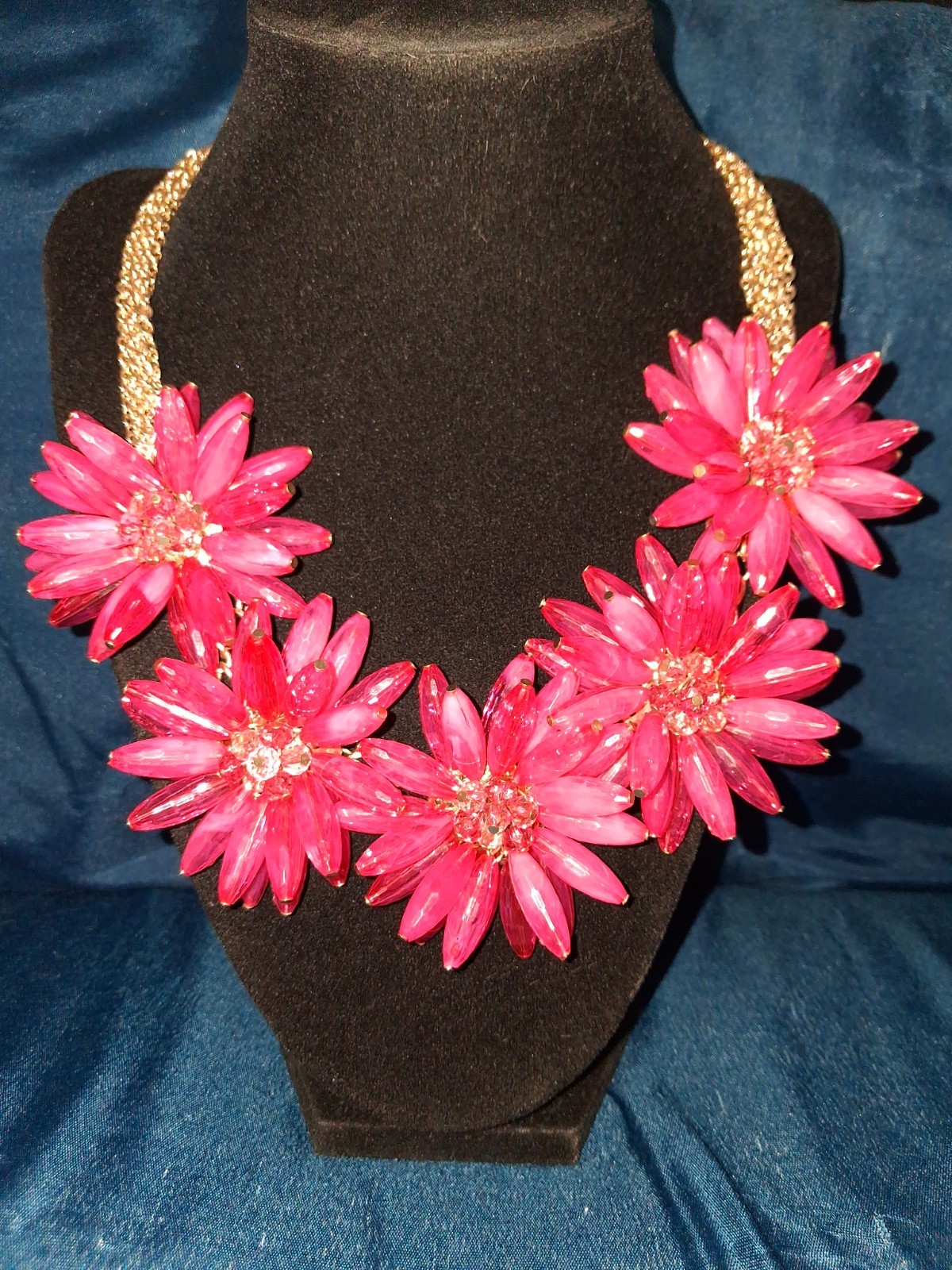 Kate Spade New York necklace