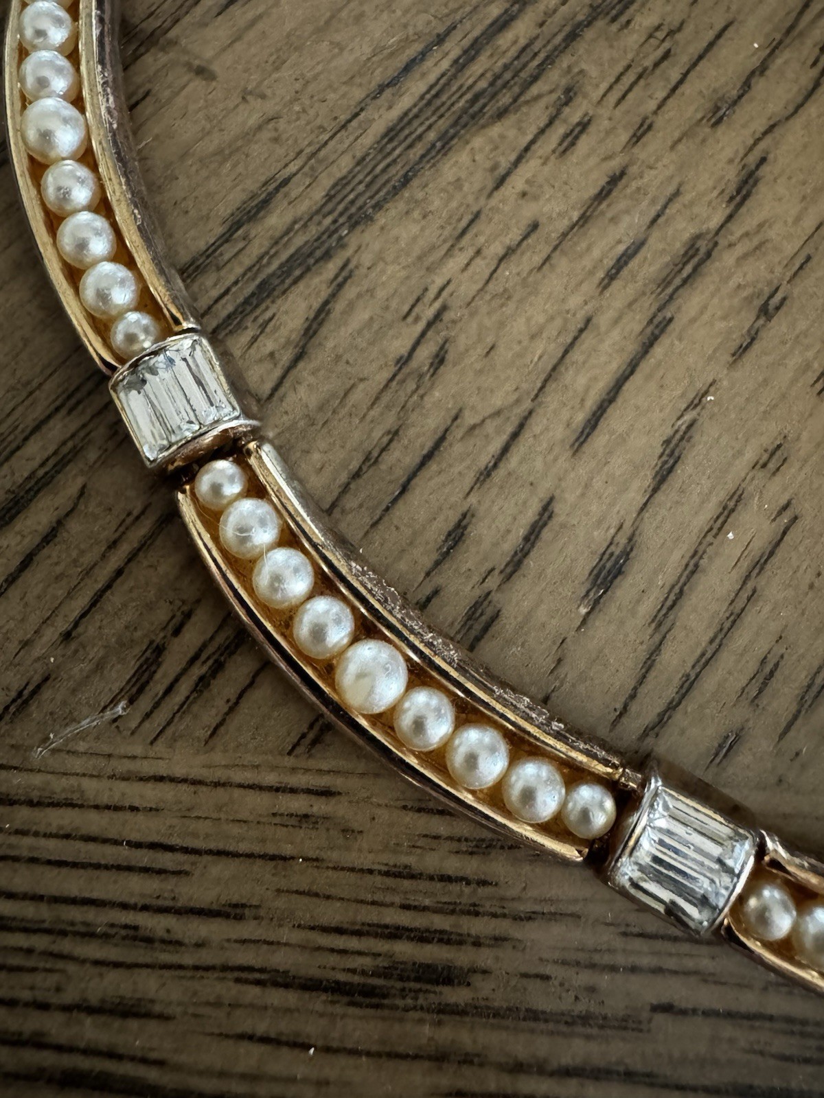 VTG Signed Trifari Gold Tone Faux Pearl Baguette Rhinestone Choker Necklace