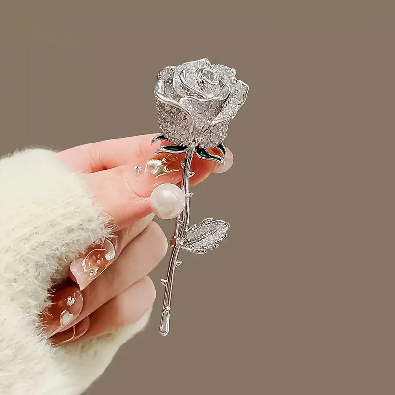 Elegant Gold Tone Rose Flower Brooch Pin Rhinestone CZ Floral Lapel Pin Women
