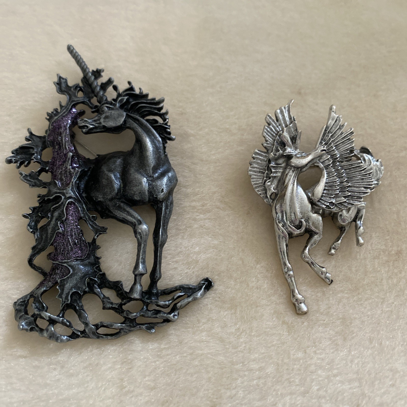 2 x Art Deco Style Vintage Unicorn Brooch Badge & a Pegasus Pin brooch