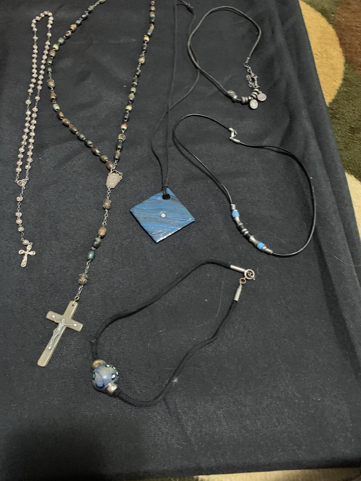 lot of 10 womens costume Necklace Unknown material