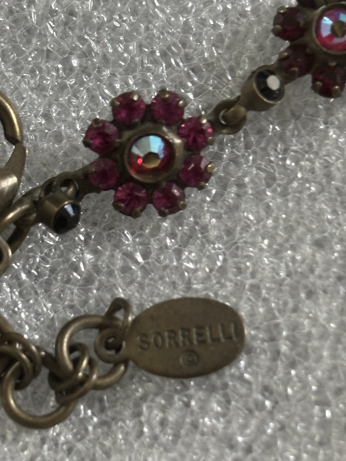 Beautiful VTG Sorrelli Crystal Necklace & Bracelet Set in Brass Lobster Clasp